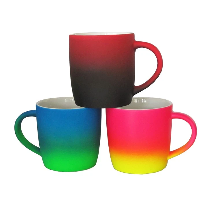 Gradient ceramic mug